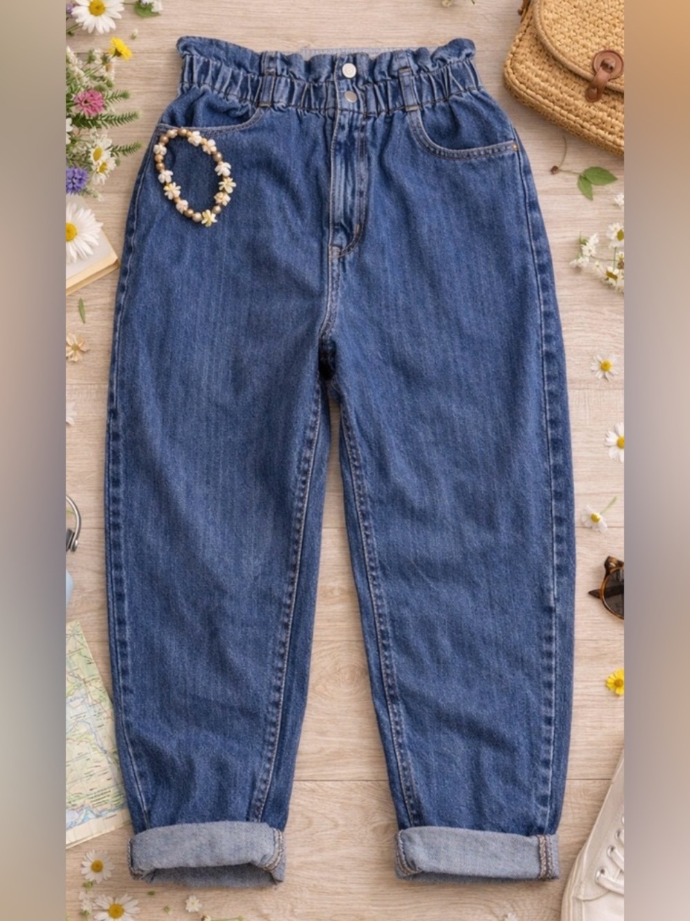 Levi’s Comfort Pull On Jeans Women’s 33 Blue Super High Rise Stretch Waist Denim